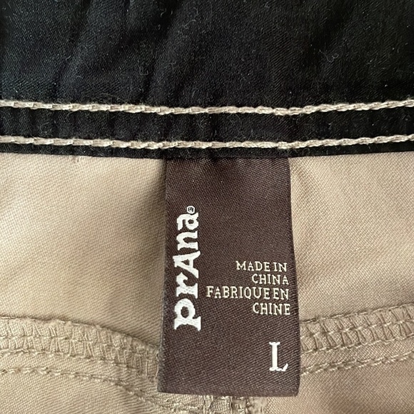 PRANA Nylon Shorts Size Large - Picture 9 of 10